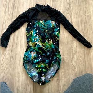 Eleve Black& Green Leotard